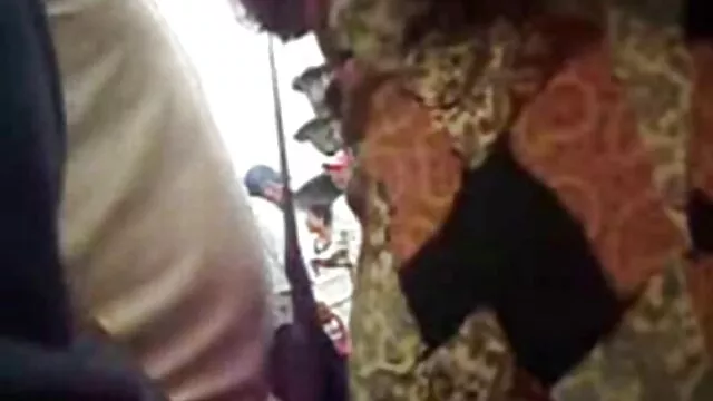 Procace poliziotto ragazza succhia cazzo lungo nuovi video porno amatoriali italiani Calvo cuoco