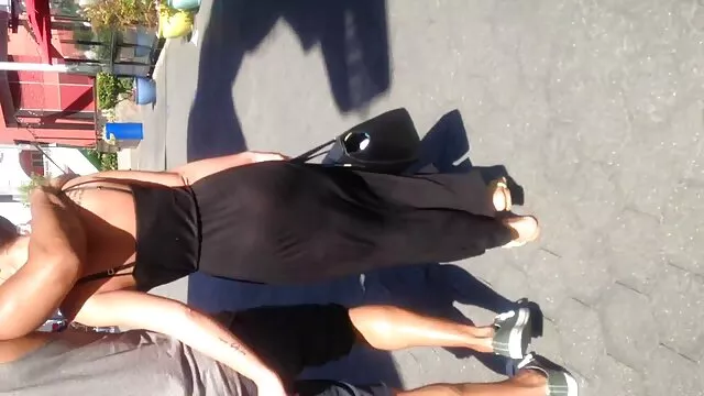 Marito scopa megasesso nuovi moglie in uniforme hostess e girato POV
