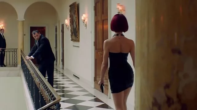 Dominante infermiera porno film nuovi porta il suo femminile rapporto sessuale per l'eiaculazione Slave