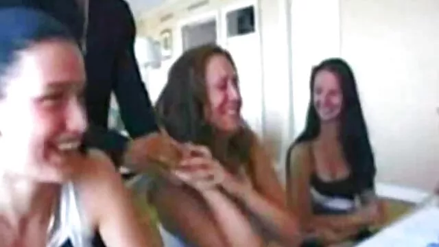 Il tizio non è riuscito nuovi video porno amatoriali italiani a guidare oltre una bella puttana e la ha scopata da parte