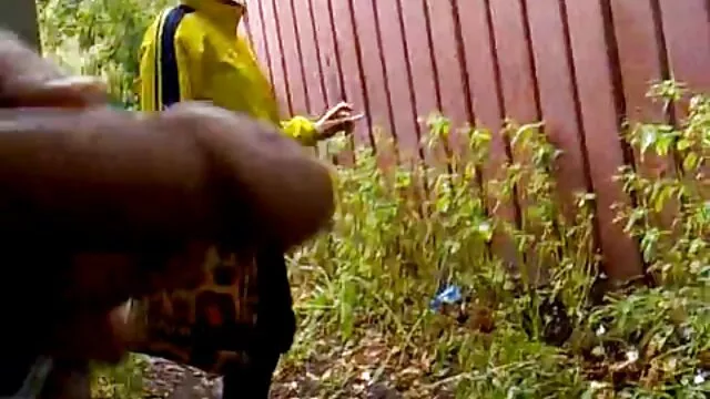 Ubriaco Shabolda pizzica il vicino di casa e fa la pipì nel water video porno amatoriali nuovi