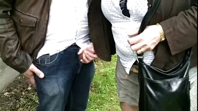 Marito scopa moglie ragazza mentre lei film hard italiani nuovi è con i suoi genitori